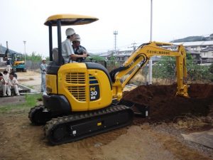 Lương Của XKLD Nhật Bản Đơn Hàng Lái Máy Xây Dựng