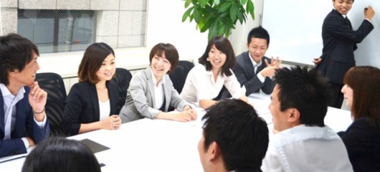 Học Phong Cách Khi Làm Việc Tại Nhật